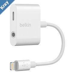 Belkin 3.5 mm Audio  Charge RockStar  White F8J212btWHT Superior Audio Dual Functionality Apple iPhone MFICertified 2 Years Warranty